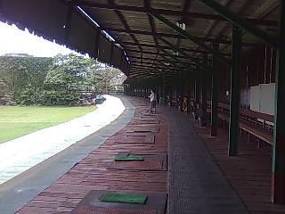 タイ、バンコクのゴルフ練習場、ロッファイドライビングレンジ