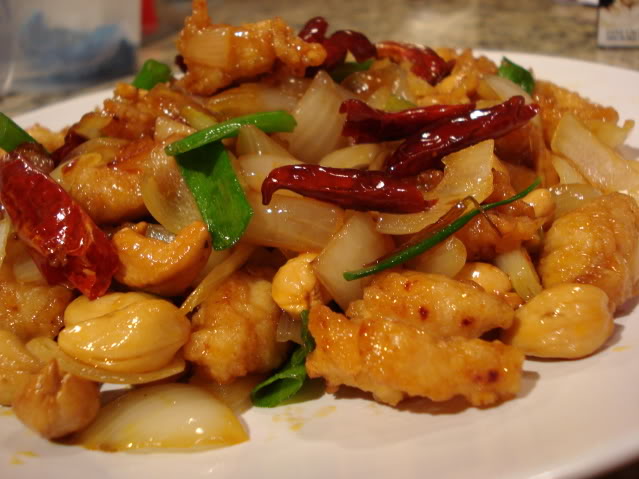 タイ料理、鶏肉とカシューナッツの炒め物